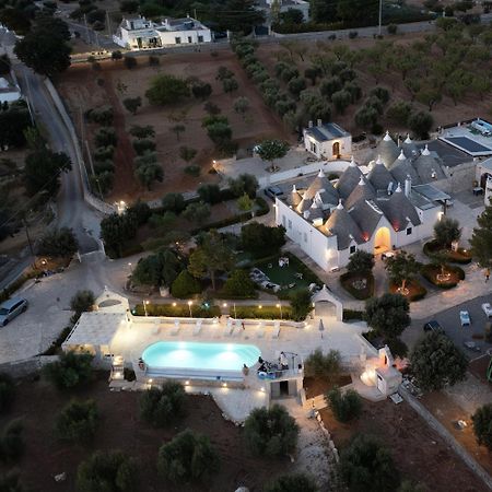 Trullo Degli Anelli In Masseria Cisternino Exterior foto
